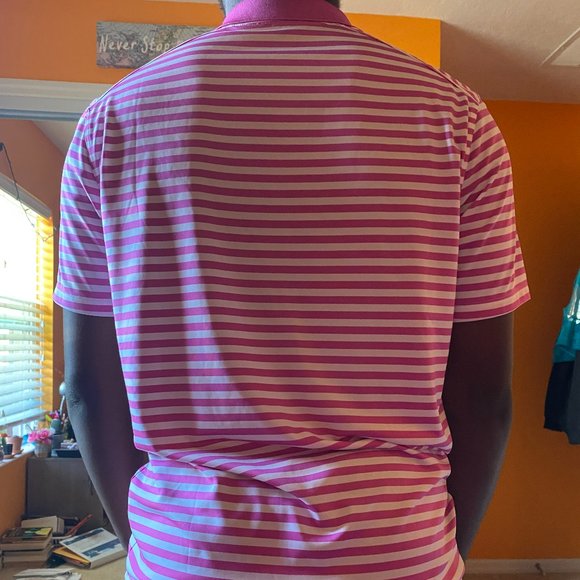 Nike Dri Fit - Picture 4 of 4